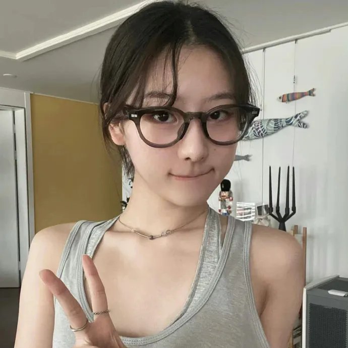 离婚后，夫人她惊艳全球